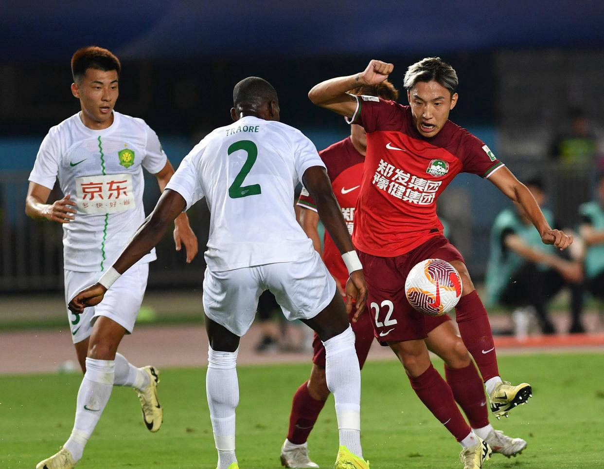 包含变幻莫测！中超联赛竞争激烈不容错过的词条