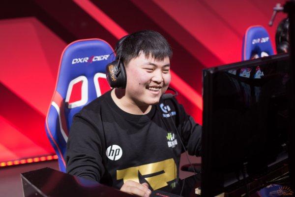 包含Ming巅峰对决,Uzi与30激战切尔西分钟,逆转胜负难料!的词条